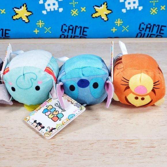 Disney Tsum Tsum Mini Plush Lot includes Stitch Tigger Eeyore Piglet & Dumbo - Picture 6 of 8